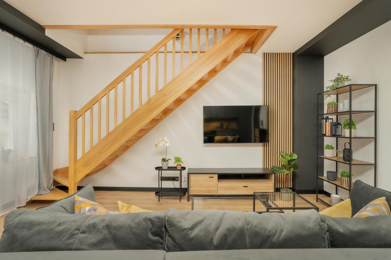 Komeda Apartment Hidden In Poznan Old Town By Noclegi Renters Ngoại thất bức ảnh
