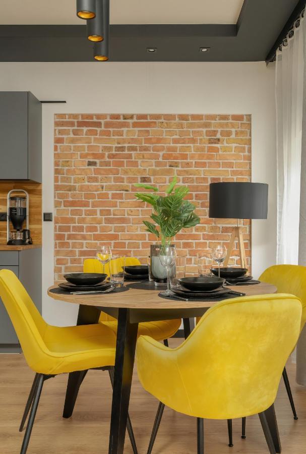 Komeda Apartment Hidden In Poznan Old Town By Noclegi Renters Ngoại thất bức ảnh