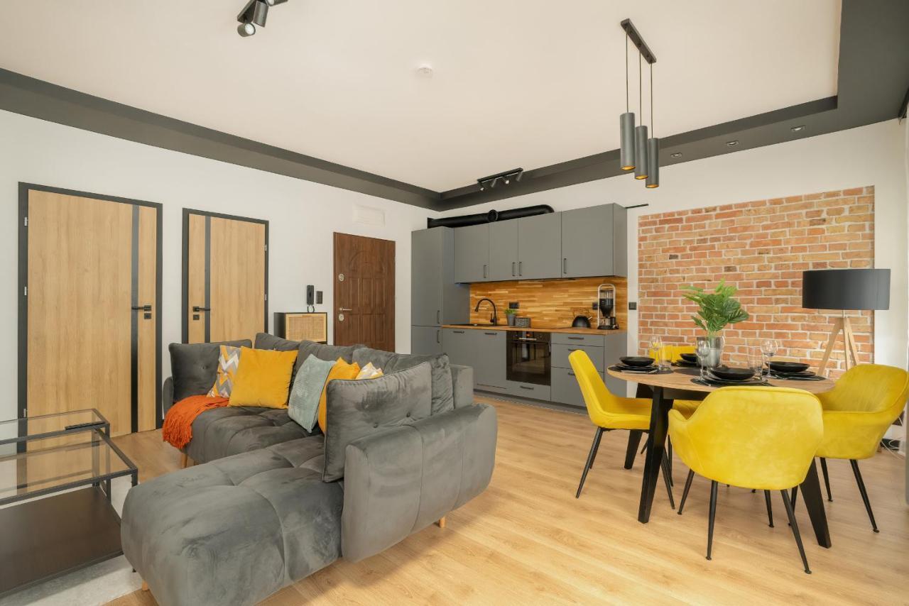 Komeda Apartment Hidden In Poznan Old Town By Noclegi Renters Ngoại thất bức ảnh